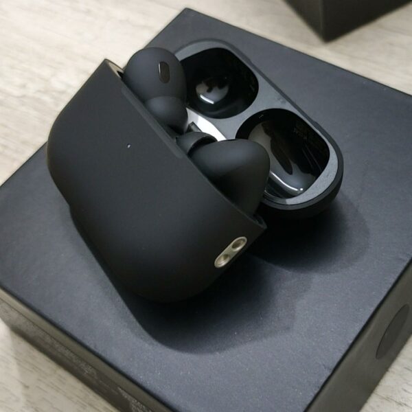 AirPods Pro 2 Black Edition (Replique) : Chipset H2, ANC, Écran contextuel – Image 6